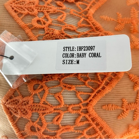 🌸NWT Women’s Lace Bell Sleeve Top. Coral. 1 SM 1 M 1 LRG - Picture 8 of 12